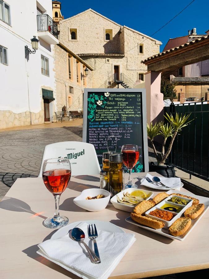 Bed and Breakfast Casa Blanca Castell De Castells Экстерьер фото